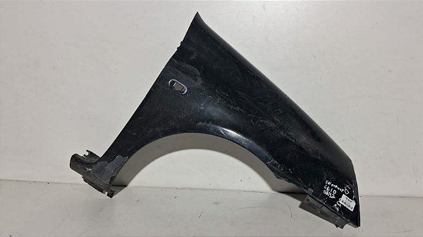 Paralama Direito Renault Clio 2003 a 2012 Com detalhe