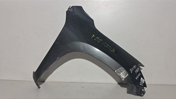Paralama Direito Toyota Rav 2006 a 2011 Com detalhe