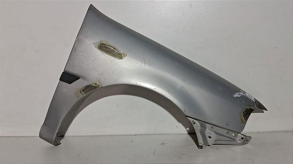 Paralama Direito vw Gol 1999 a 2005 Com detalhe