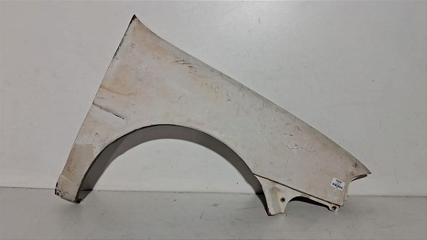 Paralama Direito Vw Gol 1995 a 1999 Com detalhe