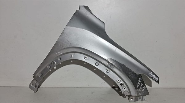 Paralama Direito Gm tracker 2020 a 2024 Sem pisca