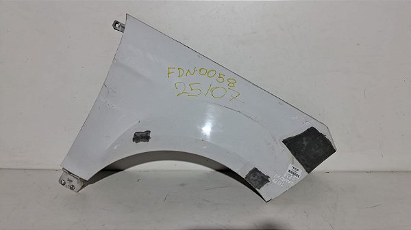 Paralama Direito Ford Ecosport 2013 a 2021 com detalhe
