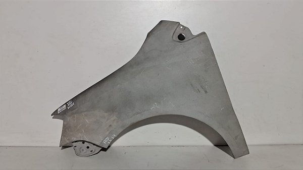 Paralama Esquerdo Vw Fox 2010 a 2014 Com detalhe