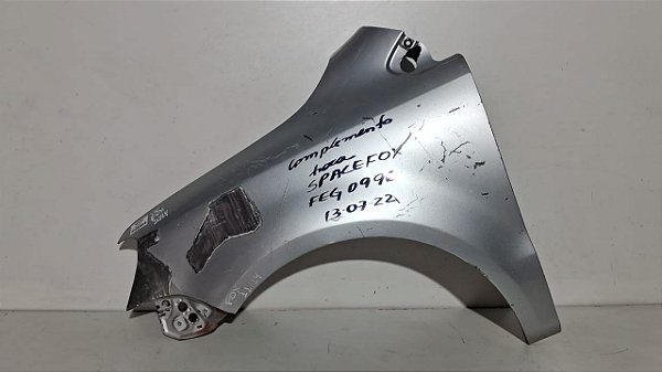 Paralama Esquerdo Vw Fox 2010 a 2014 Com detalhe