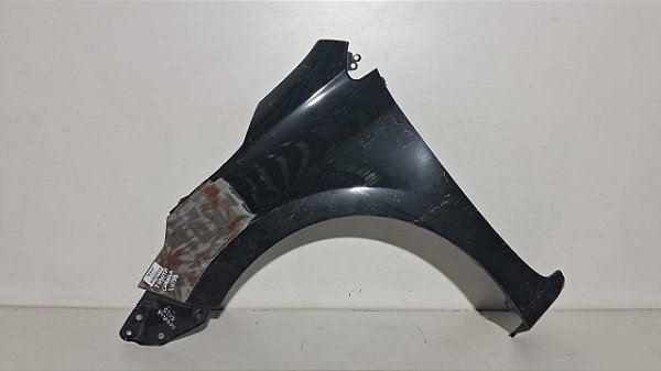Paralama Esquerdo Toyota Corolla 2014 a 2019 Com detalhe