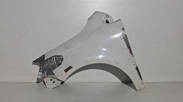Paralama Esquerdo Vw Fox 2010 a 2014 Com detalhe