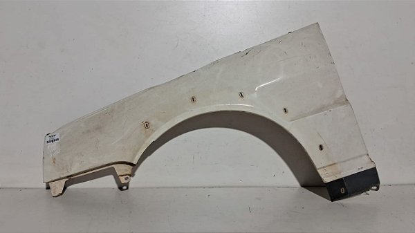 Paralama Esquerdo Fiat uno 2004 a 2013 Com furo