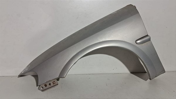 Paralama Esquerdo Gm Vectra 1997 a 2005 Com detalhe