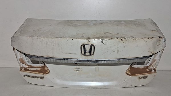 Tampa Traseira Sedan Honda Accord 2013 a 2017 Com detalhe
