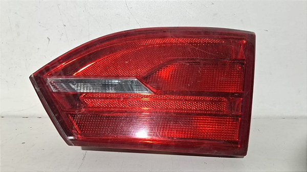 Lanterna Direito Tampa Sedan Vw Jetta 2011 a 2015