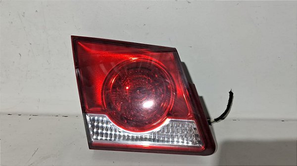 Lanterna Esquerda Tampa Sedan Gm Cruze 2011 a 2016