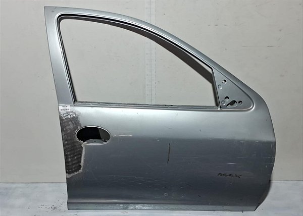 Porta Dianteira Direita Gm Celta 2000 a 2016 Com detalhe