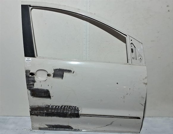 Porta Dianteira Direita Vw Fox 2003 a 2009 Com detalhe