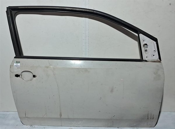 Porta Dianteira Direita Vw Up 2015 a 2022 2 pts Com detalhe