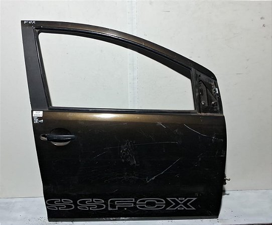 Porta Dianteira Direita Vw Fox 2003 a 2009 Com detalhe