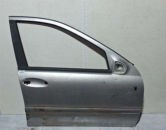 Porta Dianteira Direita Mercedes  w203 classe C 2007 a 2011