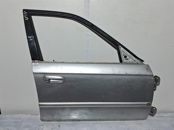 Porta Dianteira Direita Honda Civic 1997 a 2000 Com detalhe