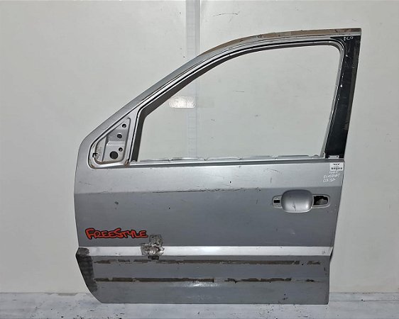 Porta Dianteira Esquerda Ford Ecosport 2003 a 2012 C/detalhe