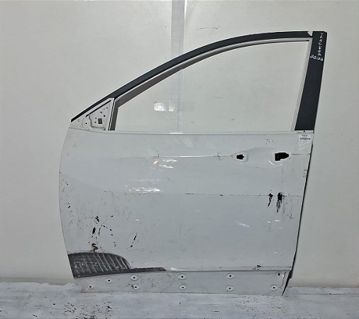 Porta Dianteira Esquerda Gm Tracker 2021 a 2024 Com detalhe