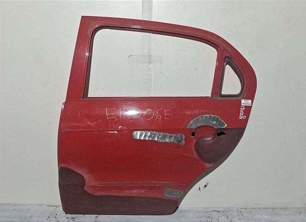 Porta Traseira Esquerda Vw Gol g5/g6/g7 2008 a 2019  detalhe