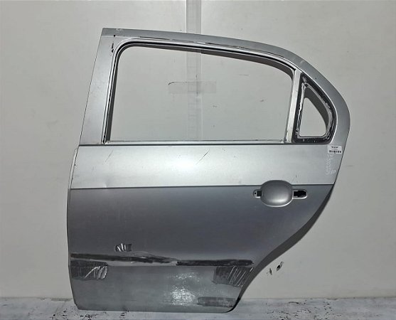 Porta Traseira Esquerda Vw Gol g5/g6/g7 2008 a 2019  detalhe