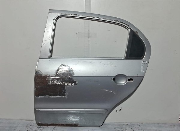 Porta Traseira Esquerda Vw Gol g5/g6/g7 2008 a 2019 detalhe