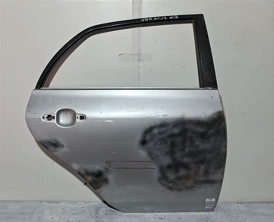 Porta Traseira Direita Toyota Corolla 2008 a 2013 C/detalhe