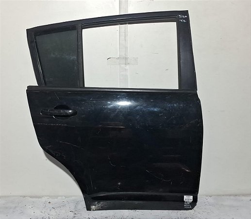 Porta Traseira Direita Nissan Tiida 2009 a 2012 Com detalhe
