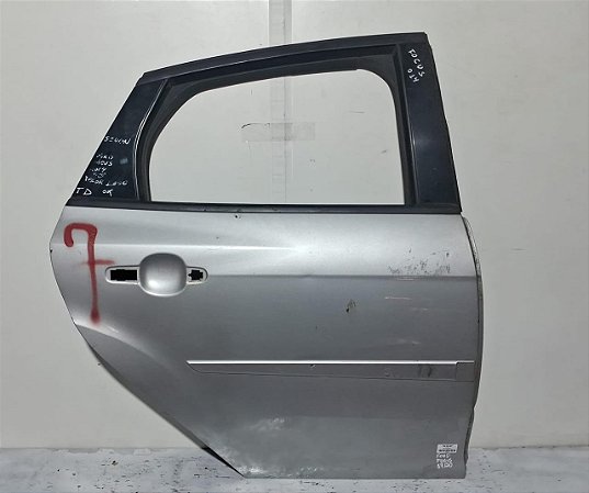 Porta Traseira Direita Ford Focus 2014 a 2020 Com detalhe