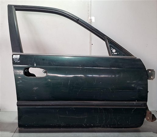 Porta Dianteira Direita Honda Civic 1997 a 2000 Com detalhe