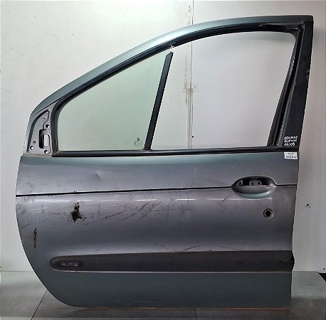 Porta Dianteira Esquerda Renault Scenic 2001 a 2009C/detalhe
