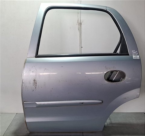 Porta Traseira Esquerda Gm Corsa Maxx 2002 a 2012 C/ detalhe