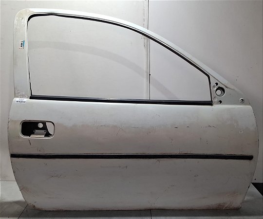 Porta Lado Direito Gm Corsa 1994 a 2002 Com detalhe