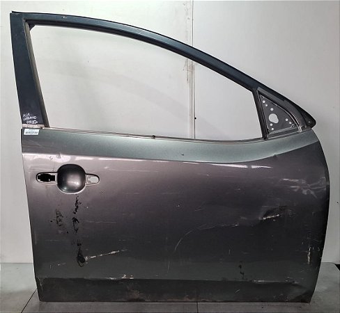 Porta Dianteira Direita kia Cerato 2009 a 2012 Com detalhe