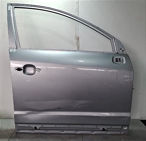 Porta Dianteira Direita Gm Captiva 2009 a 2015 Com detalhe
