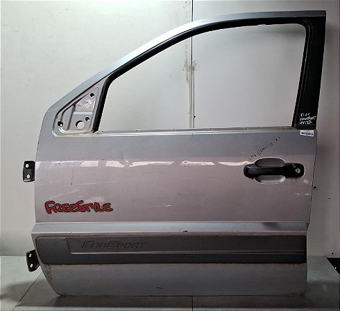 Porta Dianteira Esquerda Ford Ecosport 2004 a 2012 detalhe