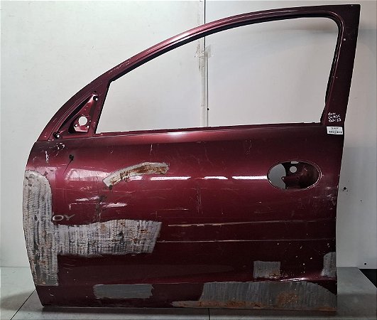 Porta Dianteira Esquerda Gm Corsa 2002 a 2013 Com detalhe
