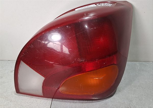 Lanterna Lado Direito Vw Gol 1995 a 1999 Paralelo