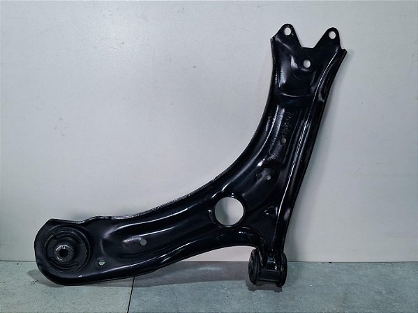 Bandeja Suspensão Direito Vw Jetta 2011 a 2018