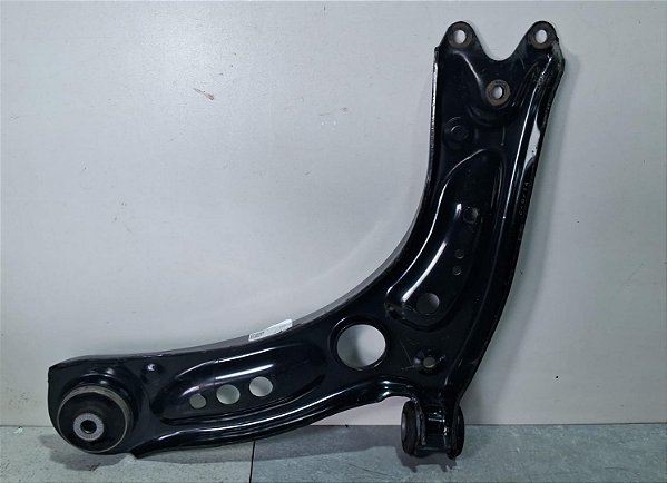 Bandeja Suspensão Direito Vw Golf 2014 a 2017