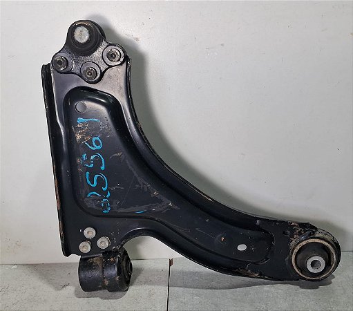 Bandeja Suspesão Esquerda Gm corsa/montana/meriva 2002 a 2012