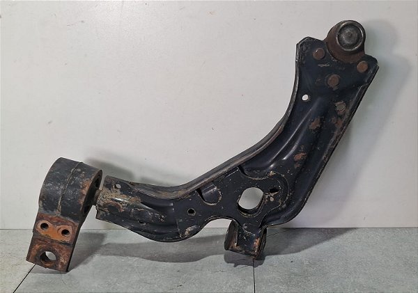 Bandeja Suspensão Direito Ford ka 2008 a 2014