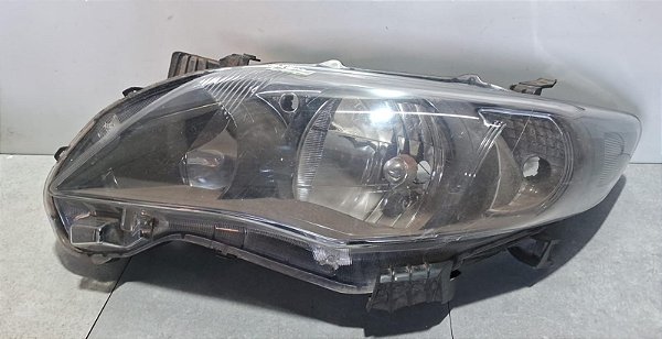 Farol Esquerdo Toyota Corolla 1999 a 2012 Com detalhe