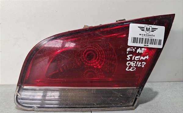 Lanterna Direito Fiat Siena 2008 a 2013 tampa Com detalhe