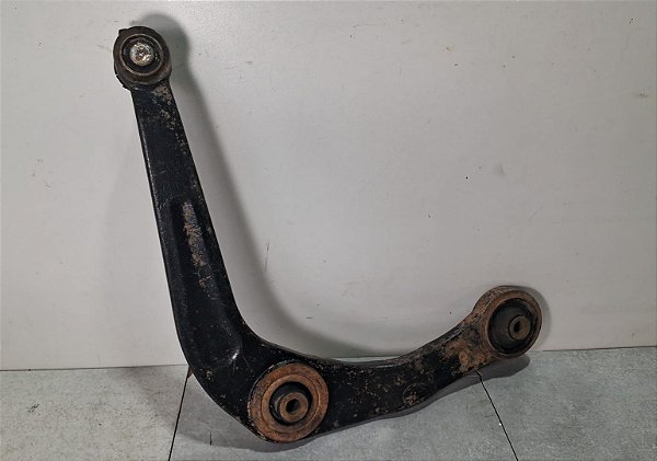 Bandeja Suspensão Esquerdo Peugeot 206/207 1999 a 2010