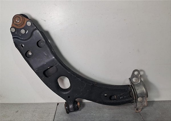 Bandeja Suspensão Esquerdo fiat gran siena/palio attractive/uno vivace/mobi 2015 a 2020