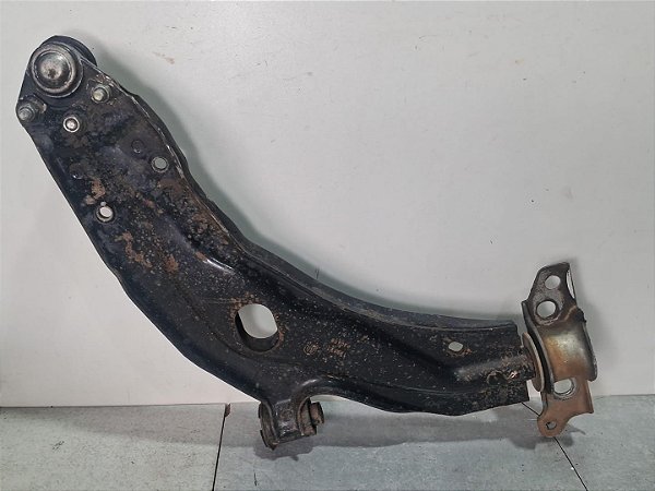 Bandeja Suspensão Esquerdo Fiat Palio 2001 a 2008