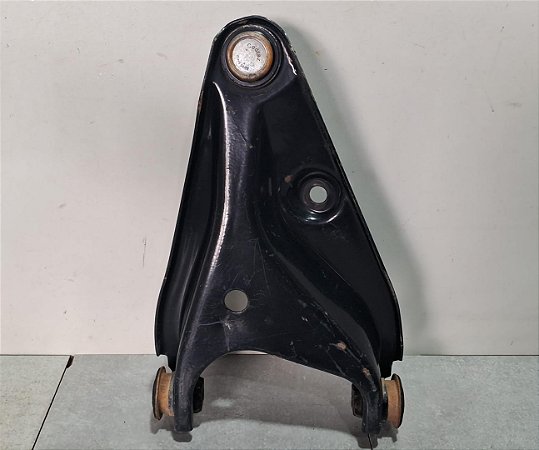 Bandeja Suspensão Esquerdo Renault Sandero 2007 a 2013