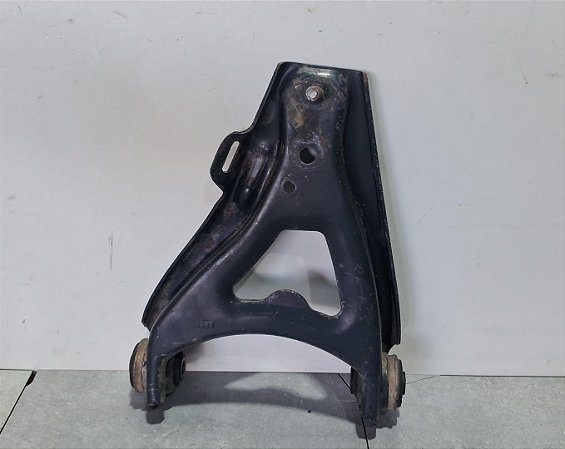 Bandeja Suspensão Direito Renault Megane 2000 a 2006