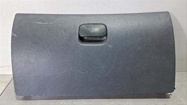 Tampa Porta luvas Fiat Palio/Siena/Strada 1996 a 2006 Detalhe